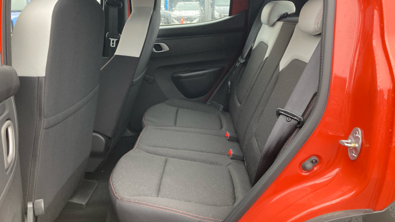 Dacia Spring 27kWh Expression 65 48kW 5dr Auto Electric Hatchback